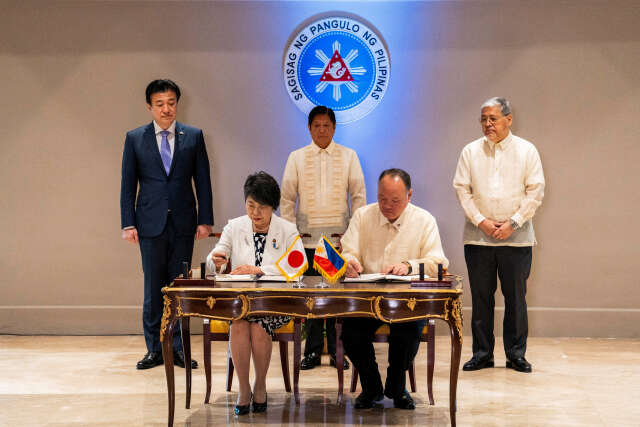  Le Japon et les Philipines signent un pacte de défense bilatéral